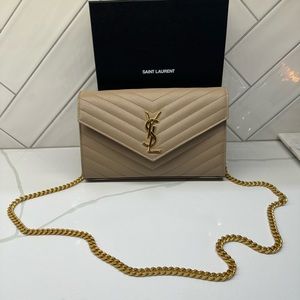 YSL Chain Wallet.